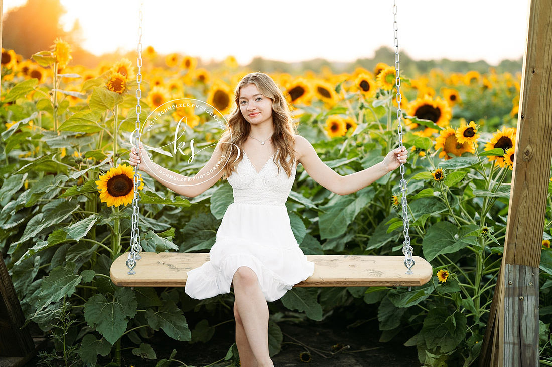 Sunflower Senior Session photographed by Iowa Senior Photographer KS Photography