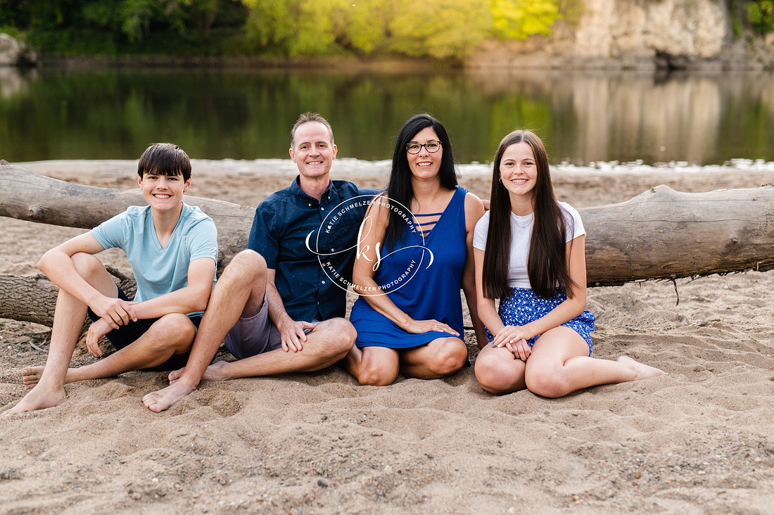 IA Family Session at Palisades Park photographed by Iowa Family Photographer KS Photography