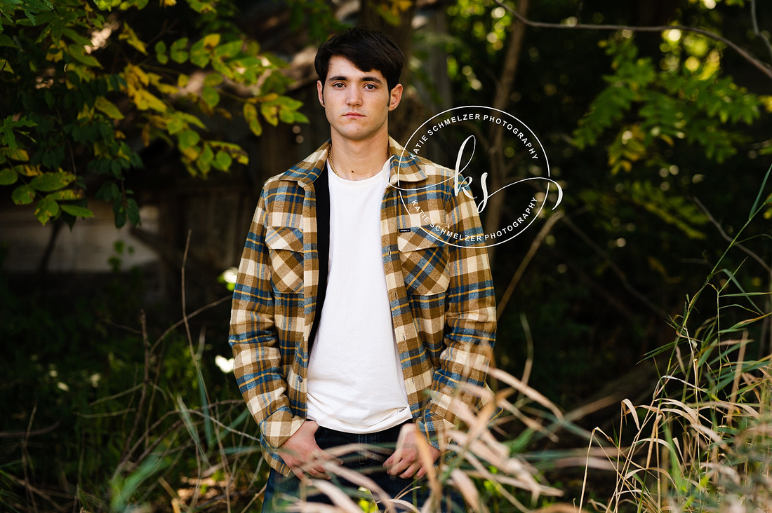 Rustic Barn Senior Session photographed by Iowa Senior Photographer KS Photography