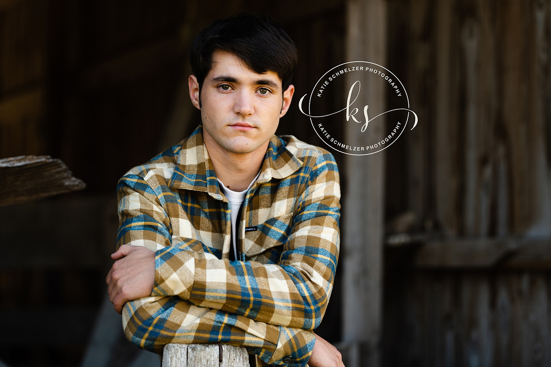 Rustic Barn Senior Session photographed by Iowa Senior Photographer KS Photography