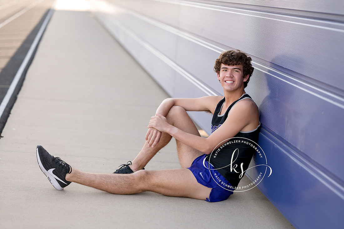 Kent Park Senior Session photographed by Iowa Senior Photographer KS Photography