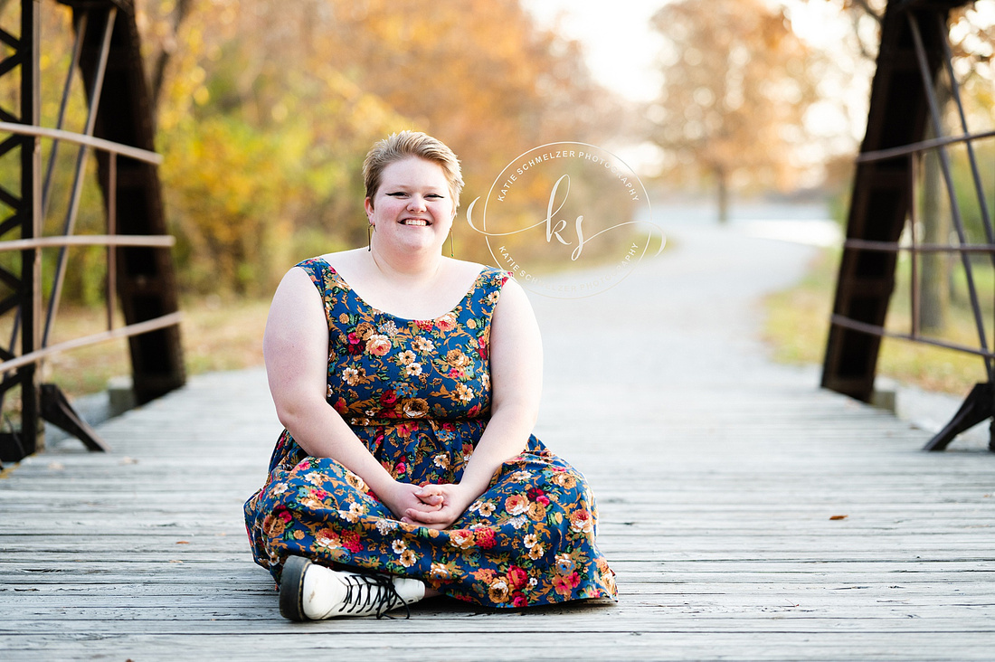 Fall Senior Session in Iowa Park photographed by IA Senior Photographer KS Photography
