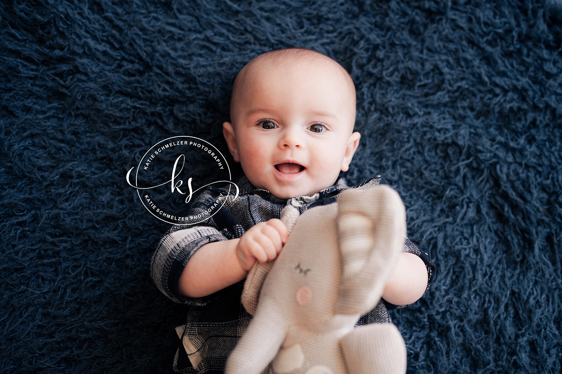 6 Month Milestone Session photographed by Iowa Newborn Photographer KS Photography