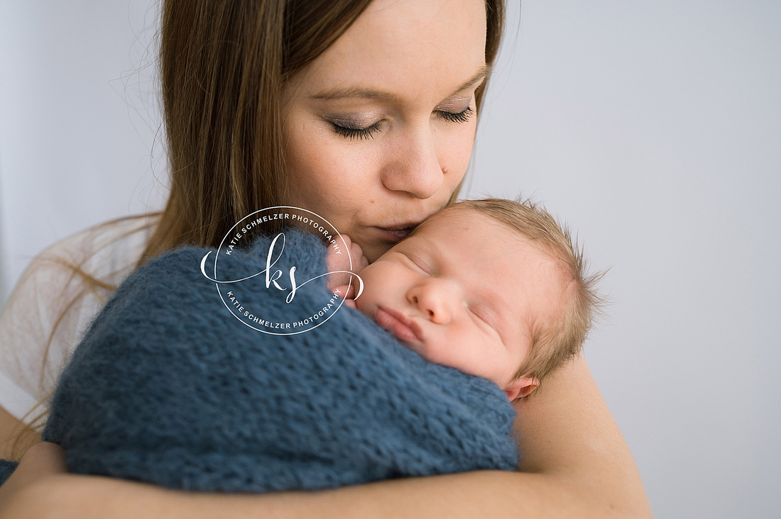 Adorable Newborn Studio Session photographed by Iowa Newborn photographer KS Photography