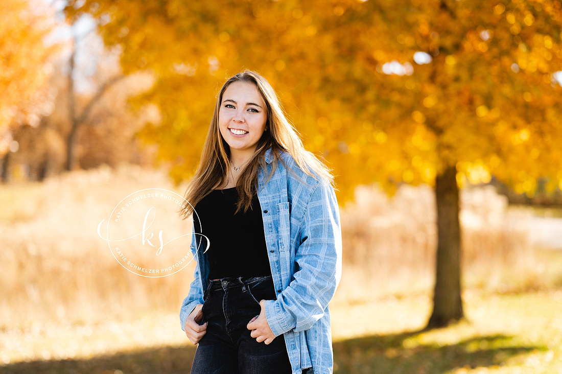 Iowa Fall Senior Portraits photographed by Iowa Senior Photographer KS Photography