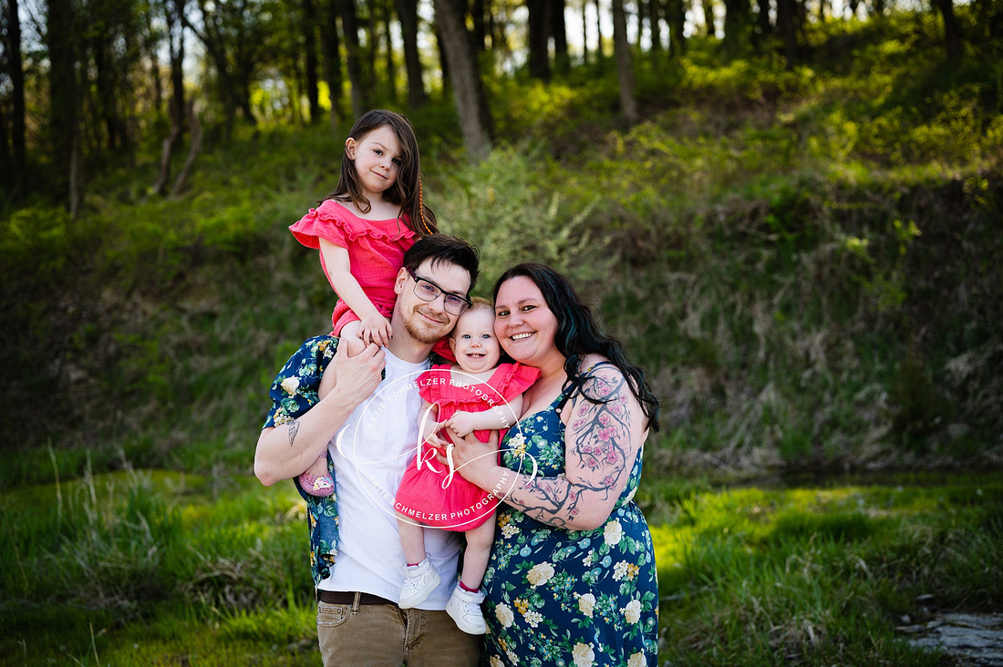 Outdoor Spring Family Session photographed by Iowa Family Photographer KS Photography