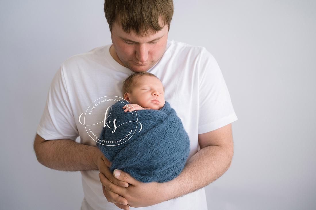 Adorable Newborn Studio Session photographed by Iowa Newborn photographer KS Photography