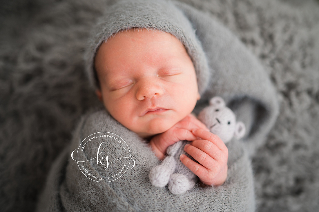 Newborn Studio Session photographed by Iowa Newborn Photographer | KS Photography