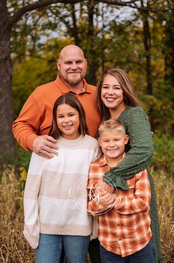 Kent Park Fall Family Session photographed by Iowa Family Photographer KS Photography 
