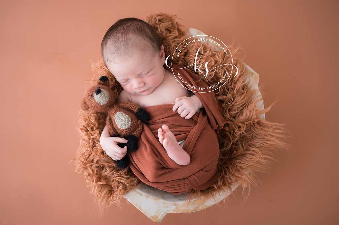 Baby Boy Newborn + Family Session photographed by Iowa Newborn photographer KS Photography