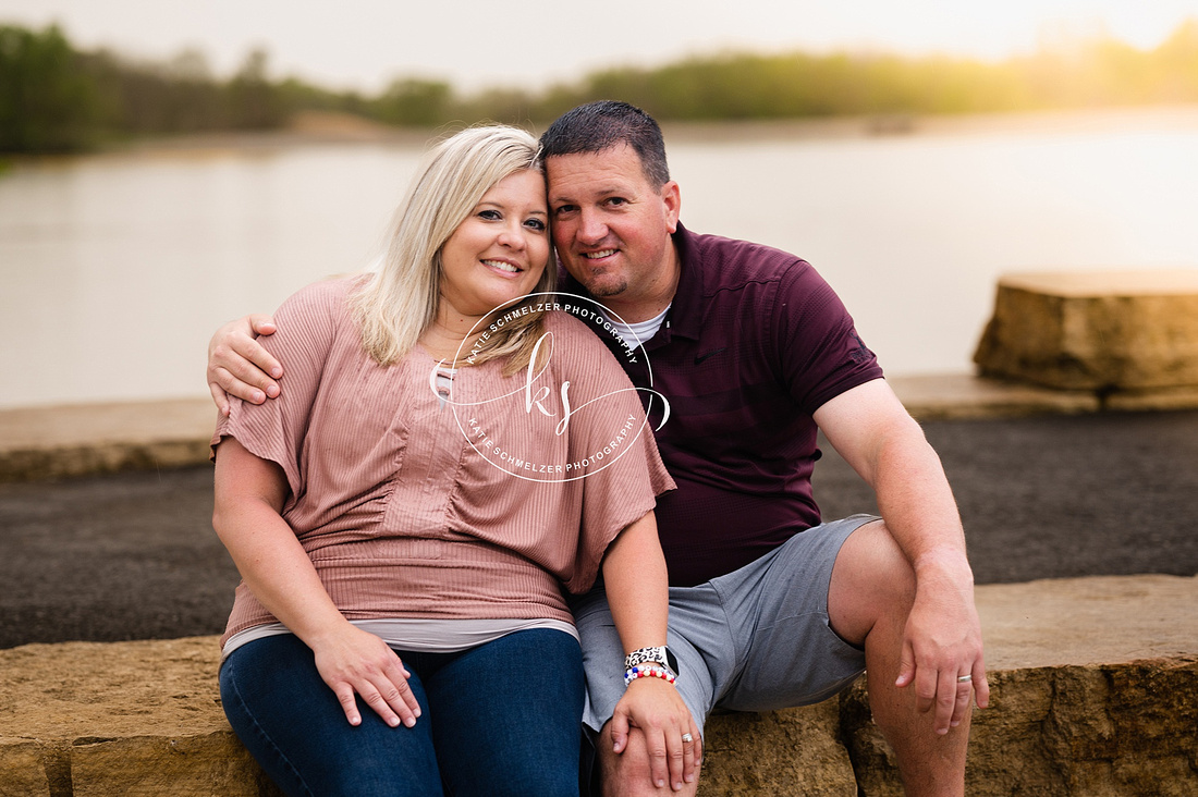 Outdoor Iowa Family Session photographed by Iowa Family Photographer KS Photography