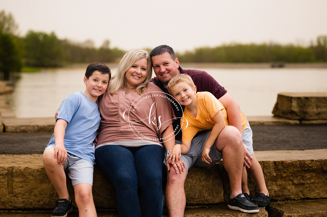 Outdoor Iowa Family Session photographed by Iowa Family Photographer KS Photography