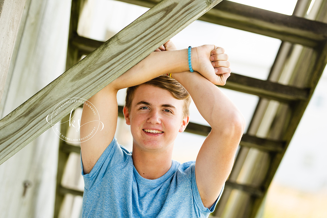 Iowa Senior Portraits in Amana with KS Photography, IA senior portrait photographer