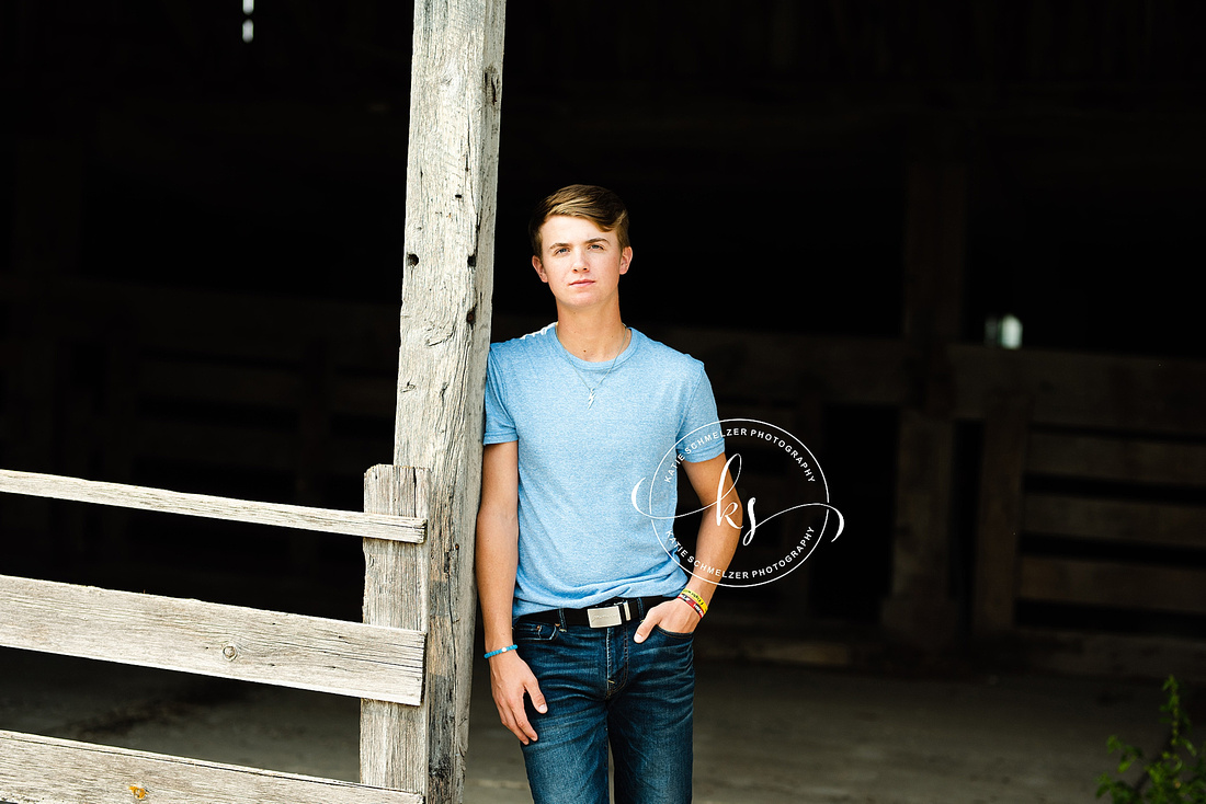 Iowa Senior Portraits in Amana with KS Photography, IA senior portrait photographer