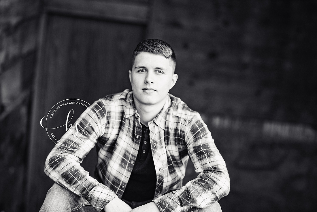 Amana senior portraits with Iowa senior photographer KS Photography