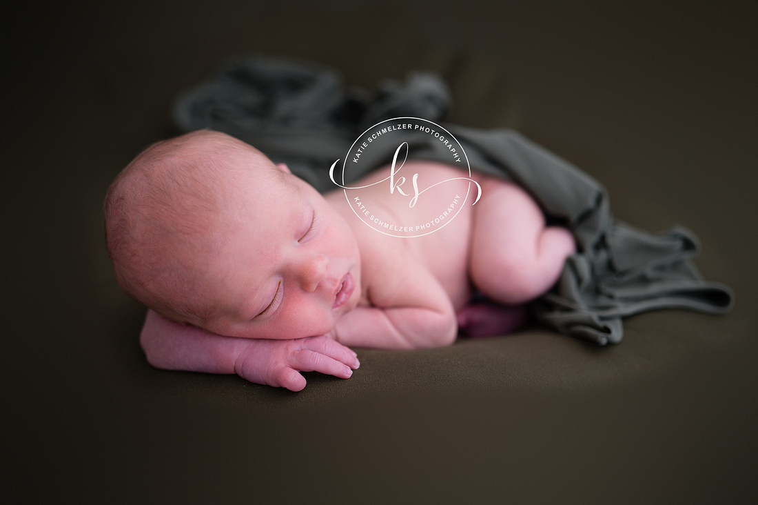 Sleepy Newborn Session photographed by IA Newborn Photographer KS Photography