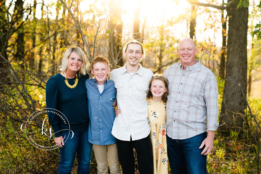 Iowa Family Portraits at sunset with KS Photography, Iowa family photographer 