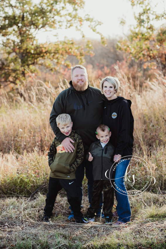 Iowa Family Portraits in local park with KS Photography