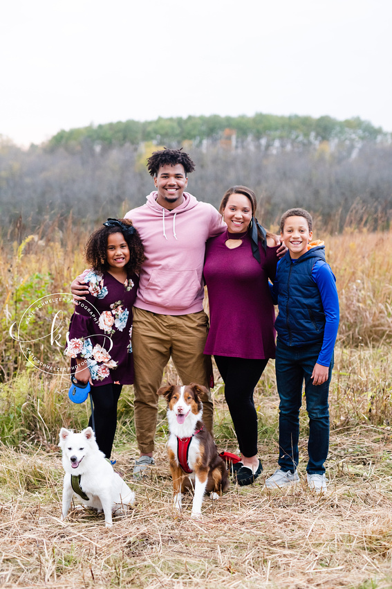 Iowa Family Portraits with four kids and KS Photography, IA family photographer