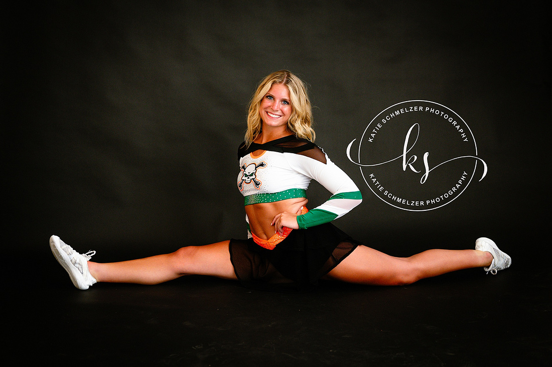 Iowa Senior Portraits of Cheer Athlete photographed by Iowa Senior Photographer KS Photography