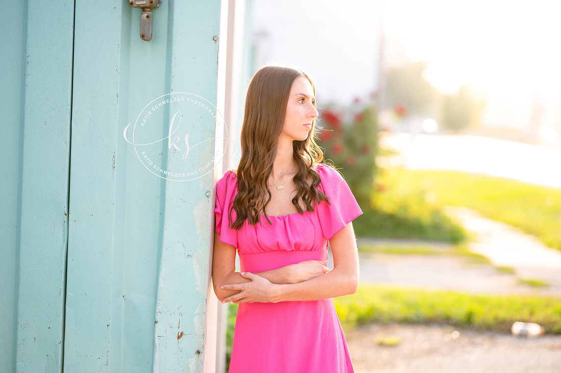 Iowa Summer Senior Session photographed by Iowa Senior Photographer KS Photography