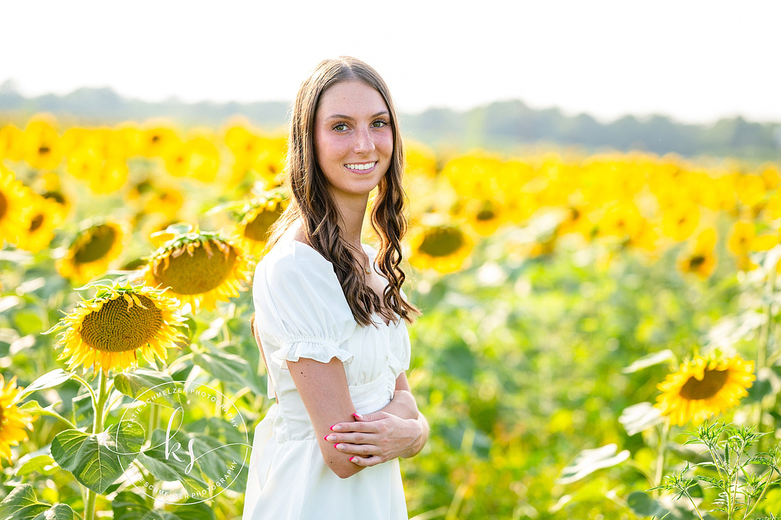 Iowa Summer Senior Session photographed by Iowa Senior Photographer KS Photography