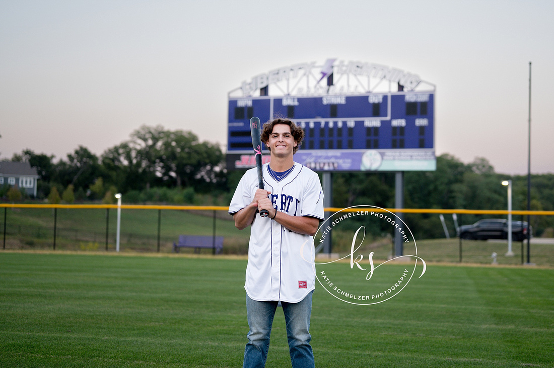 Liberty Senior Athlete Portrait Session photographed by Iowa Senior Photographer KS Photography