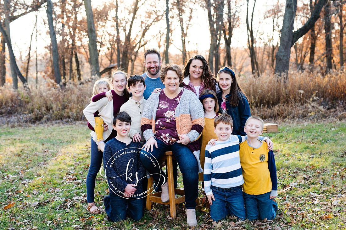 Fall Iowa Extended Family Session photographed by Family Photographer KS Photography