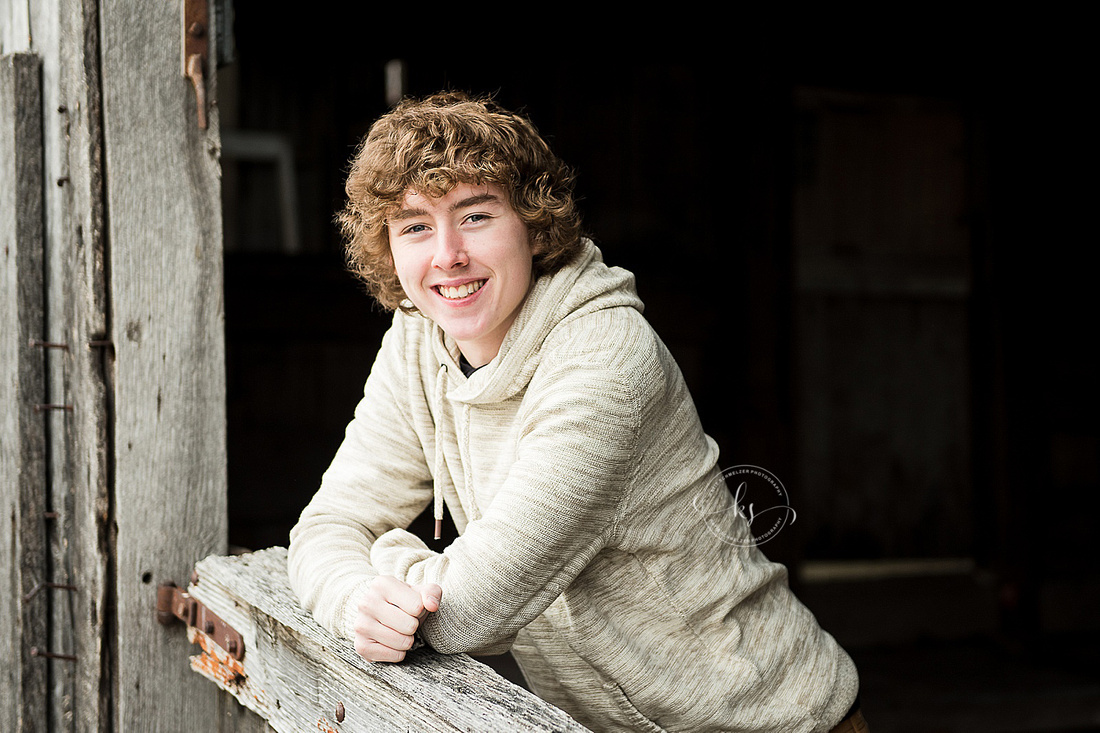 Katie S Photography_Senior Portrait Photographer_Blake_0021