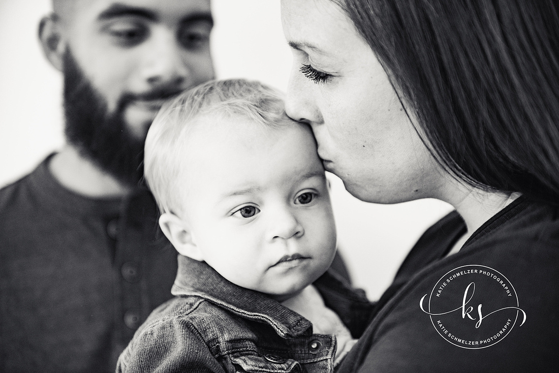 Iowa Lifestyle Family Session photographed by Family and Portrait Photographer KS Photography