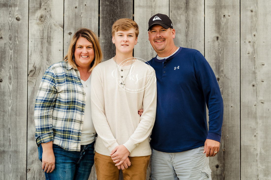 Outdoor Sports Senior Session photographed by IA Senior Photographer KS Photography