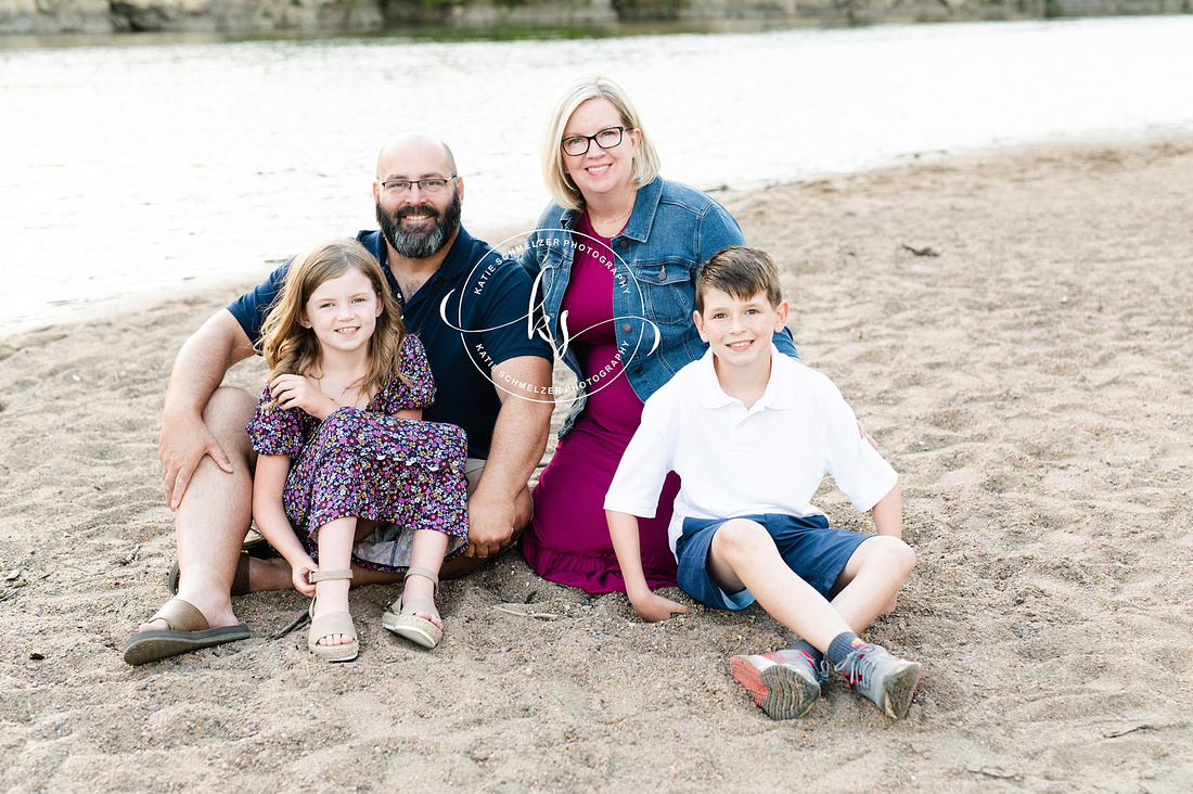 Iowa Family session photographed by IA family Photographer KS Photography 