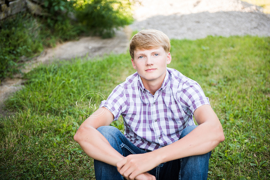 Senior portraits with Iowa senior portrait photographer KS Photography