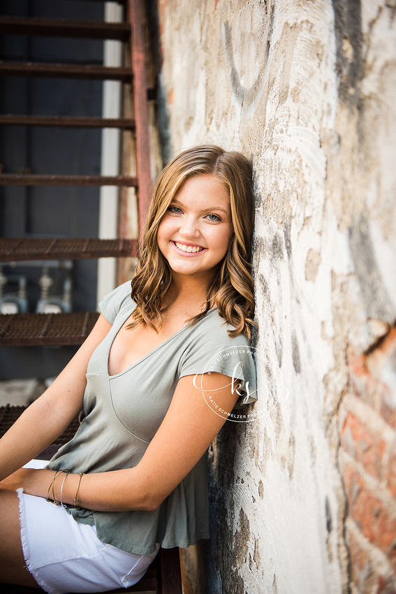 Iowa senior portraits at Colony Pumpkin Patch with IA senior portrait photographer KS Photography