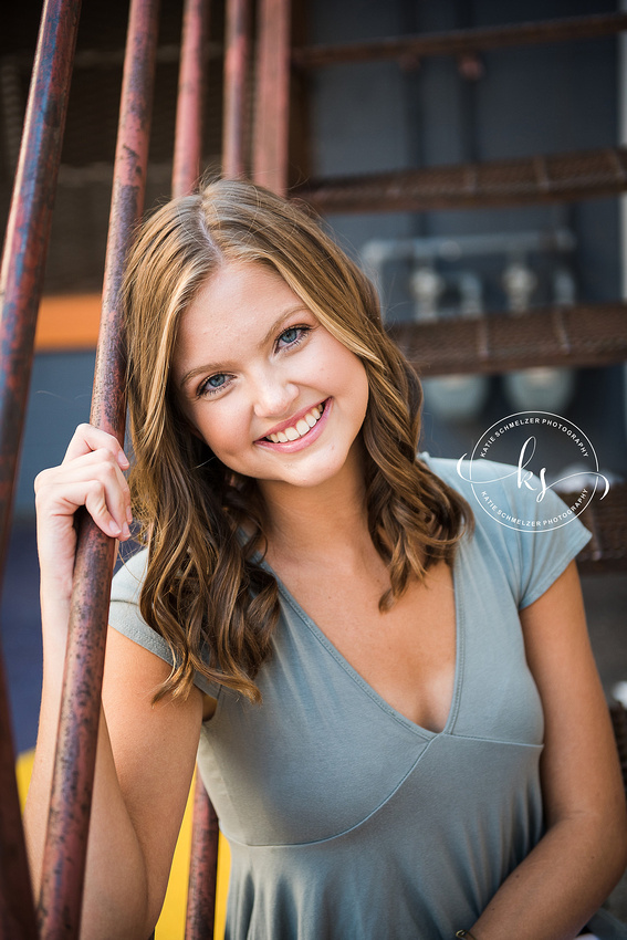 Iowa senior portraits at Colony Pumpkin Patch with IA senior portrait photographer KS Photography