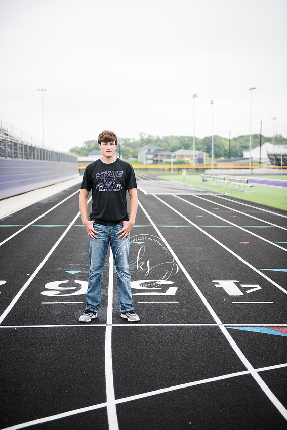 Downtown Iowa senior portraits with IA senior portrait photographer KS Photography