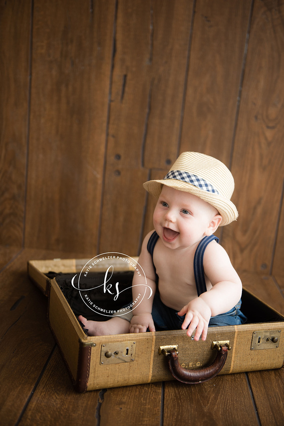 9 Month Milestone Portraits of Iowa Baby Boy by IA Newborn + Milestone Photographer KS Photography