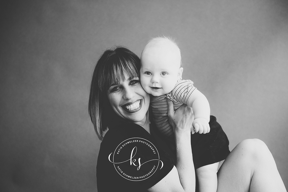 9 Month Milestone Portraits of Iowa Baby Boy with mom by IA Newborn + Milestone Photographer KS Photography