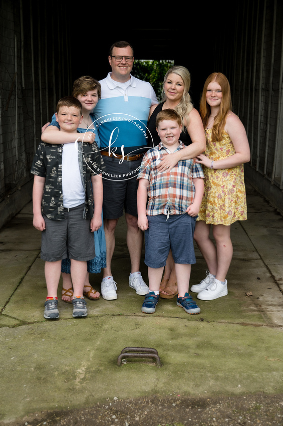 Iowa Extended Family Celebratory Session Photographed by IA Family Photographer KS Photography