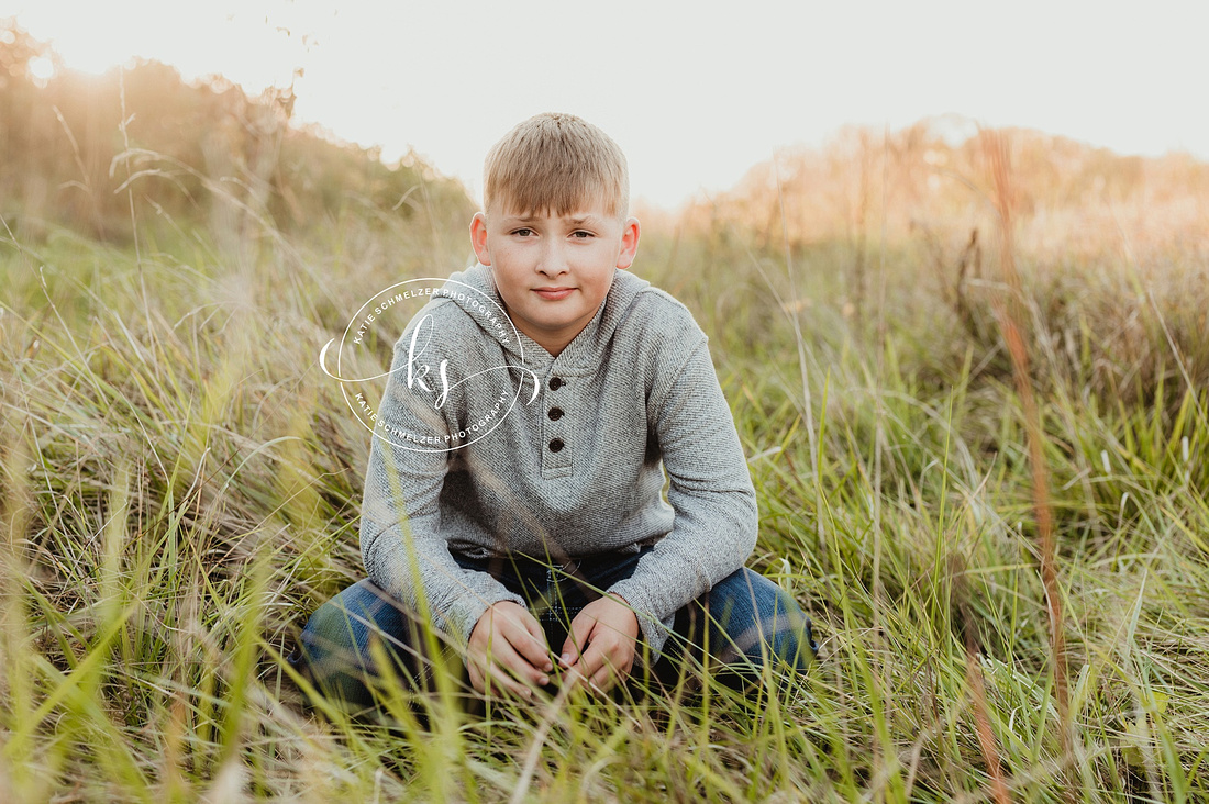 Country Family Session photographed by IA Family Photographer KS Photography