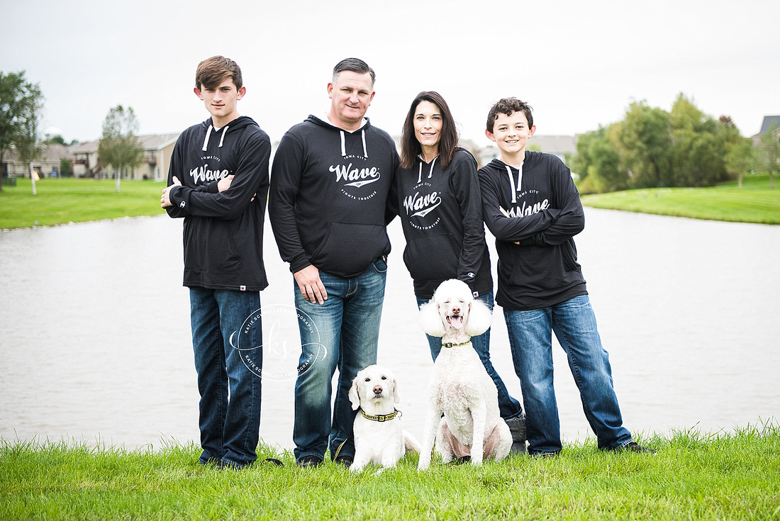 Iowa Family portraits with WAVE shirts and white dogs by KS Photography