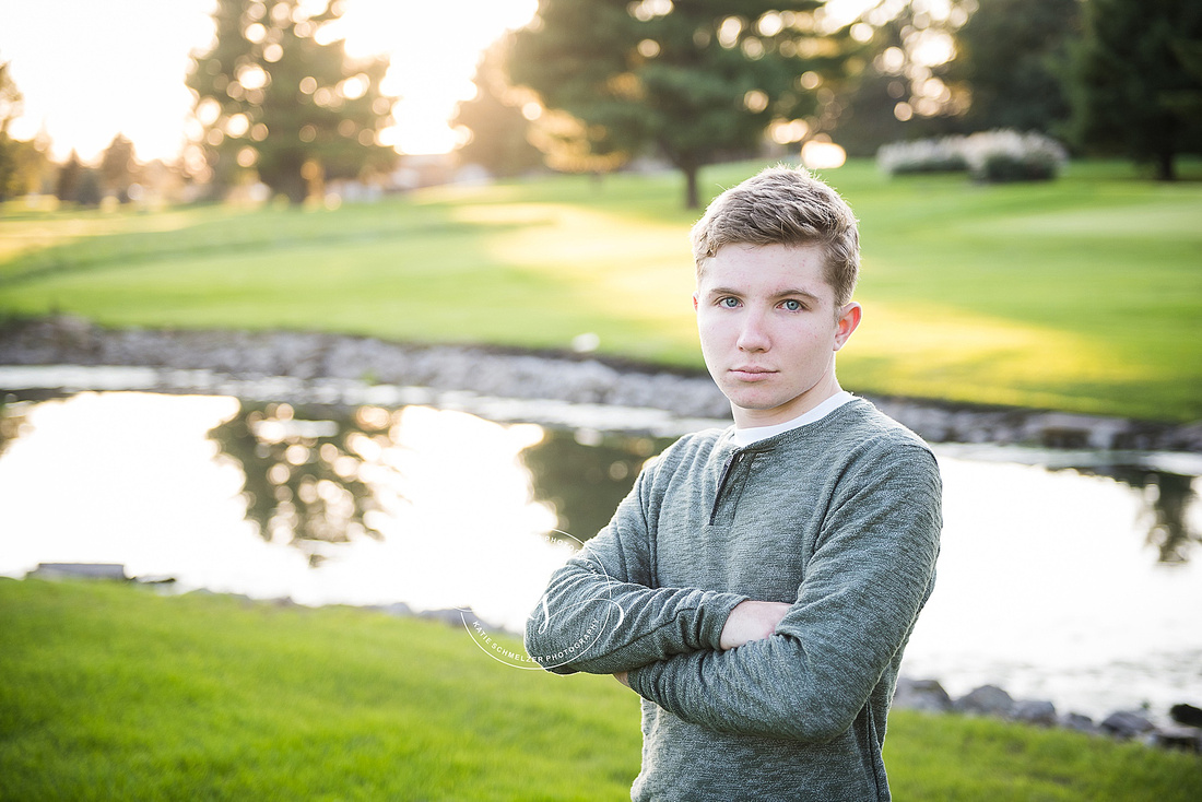 Senior portraits on local Tiffin, Iowa golf course with KS Photography