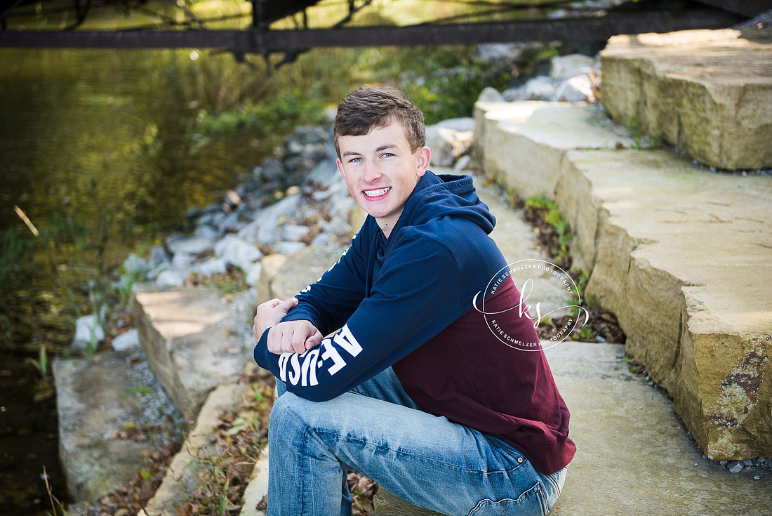 Senior portraits with CCA runner and Iowa senior portrait photographer KS Photography