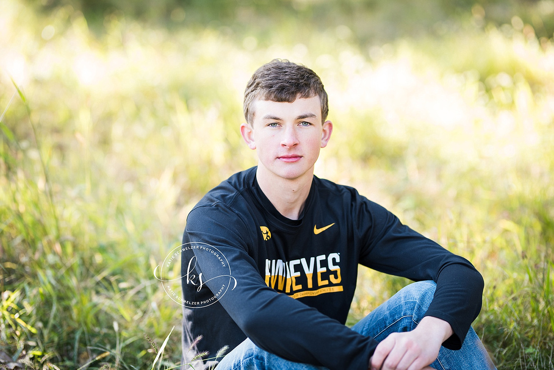 Senior portraits with CCA runner and Iowa senior portrait photographer KS Photography