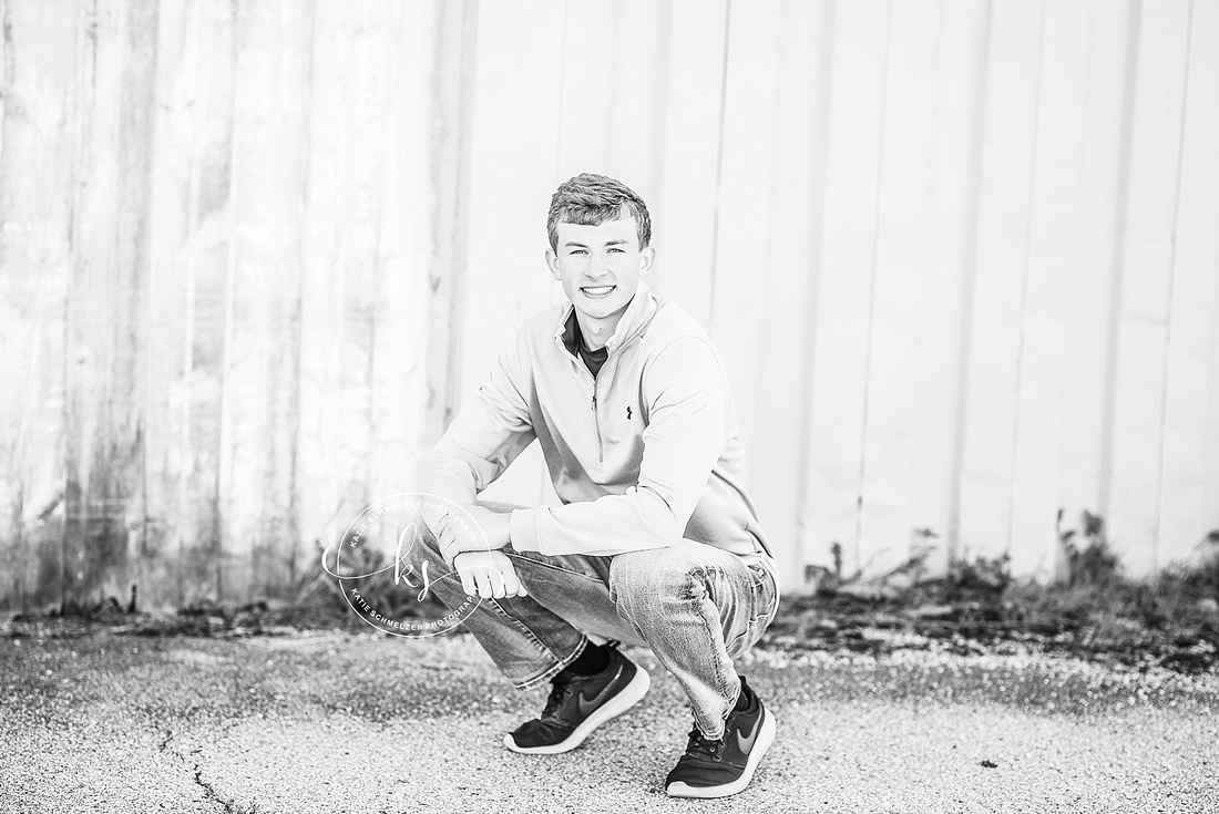 Senior portraits with CCA runner and Iowa senior portrait photographer KS Photography