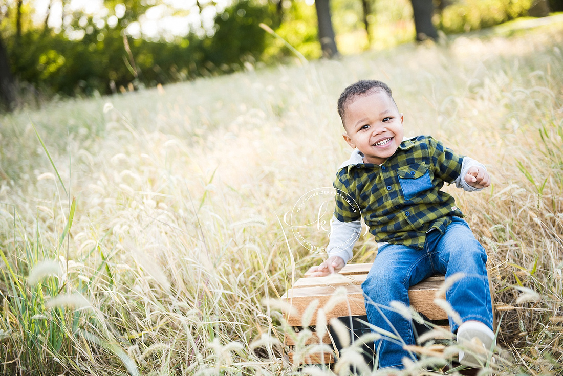 Iowa family portraits during morning sunrise by IA family photographer KS Photography