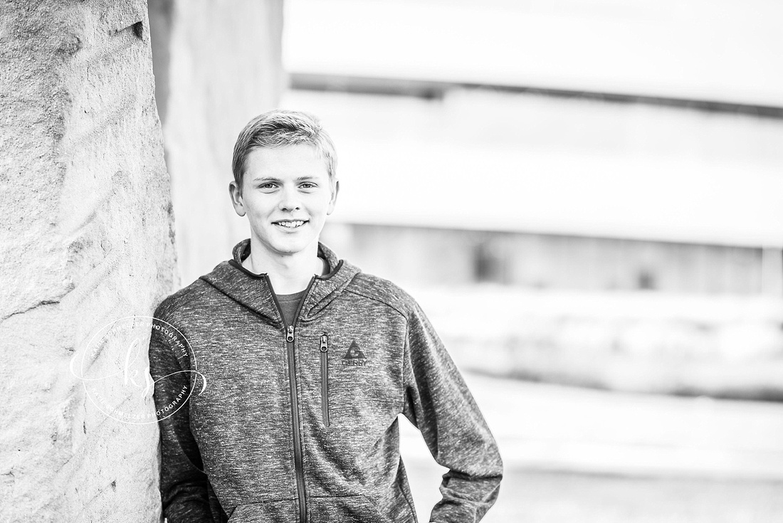 Iowa senior portraits with high school athlete by KS Photography