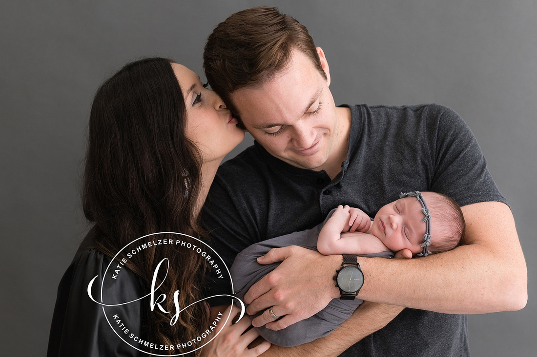 Iowa Newborn and Family Session photographed IA Newborn and Family Photographer KS Photography