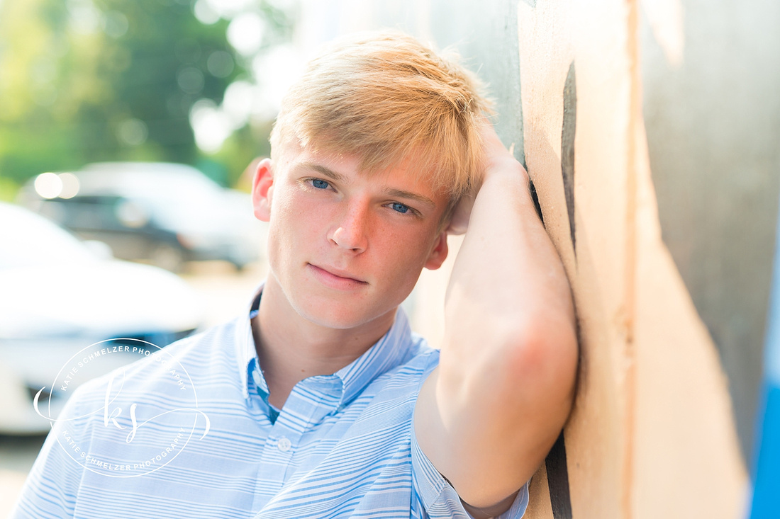 High School Athlete Senior Session photographed by IA Senior Photographer KS Photography