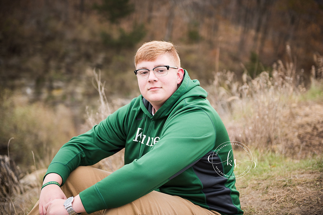 Senior portraits at Lake McBride and Solon IA with KS Photography